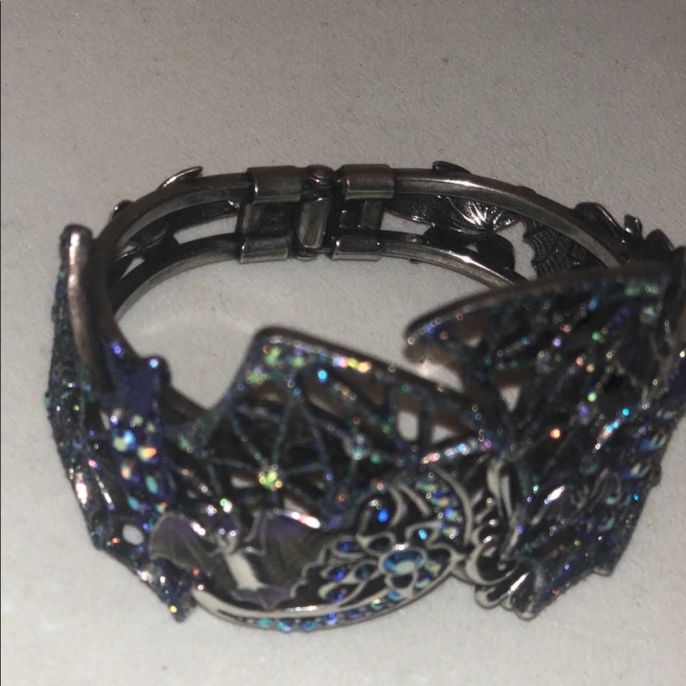 *RARE* Kirks Folly Bat Cuff Bracelet!  Purple bats, rhinestones, flowers, moon - Picture 9 of 11